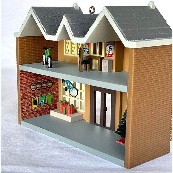 Keepsake Korners Bicycle Shop Ornament Nostalgic Houses & Shops 2022 Hallmark - Picture 2 of 7